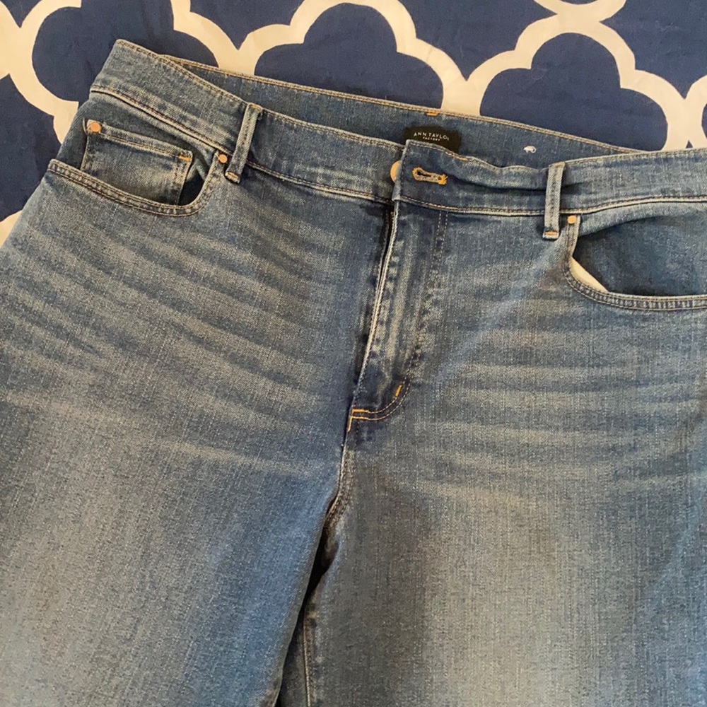Ann Taylor Factory Girlfriend Jeans
